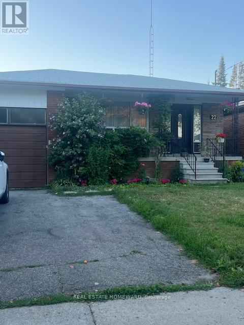 Photo 19 of Lower B 22 Otonabee Avenue, Toronto ON
