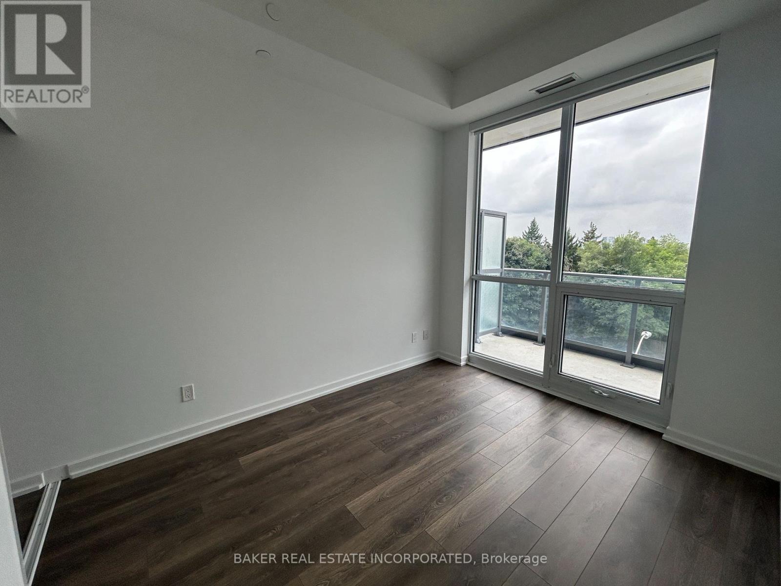 Photo 9 of 216 36 Forest Manor Road, Toronto ON