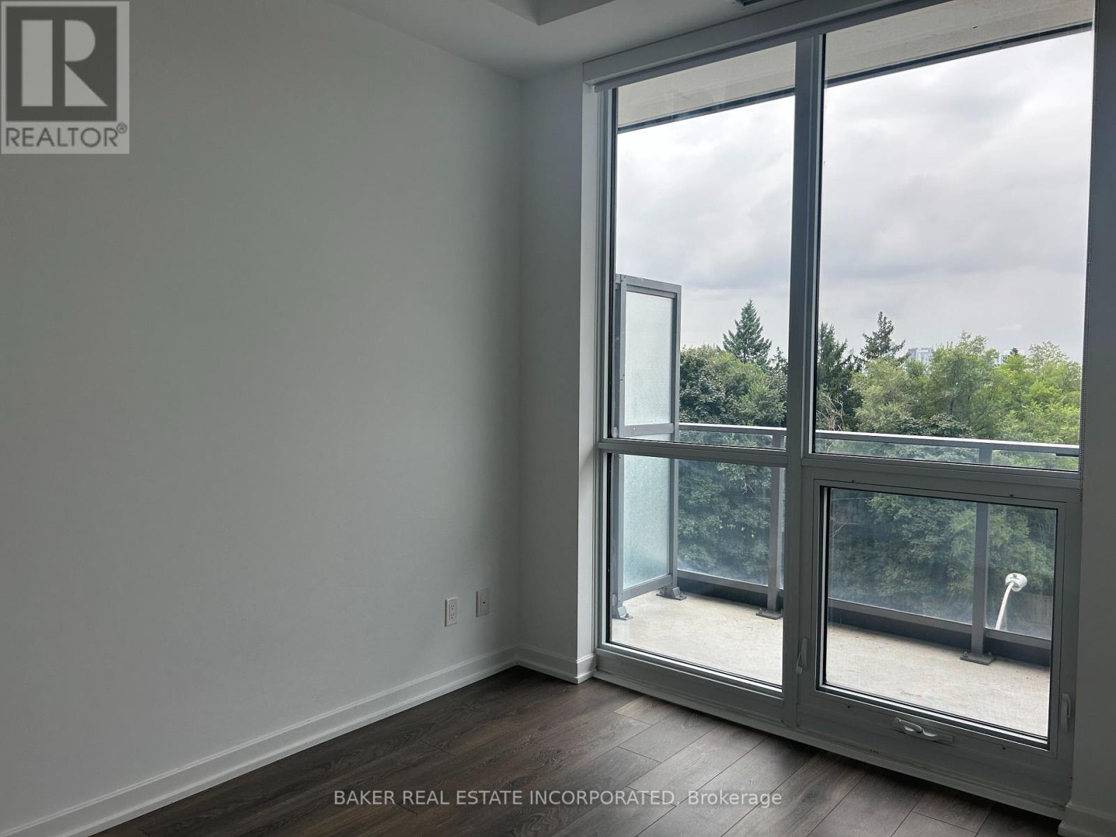 Photo 21 of 216 36 Forest Manor Road, Toronto ON
