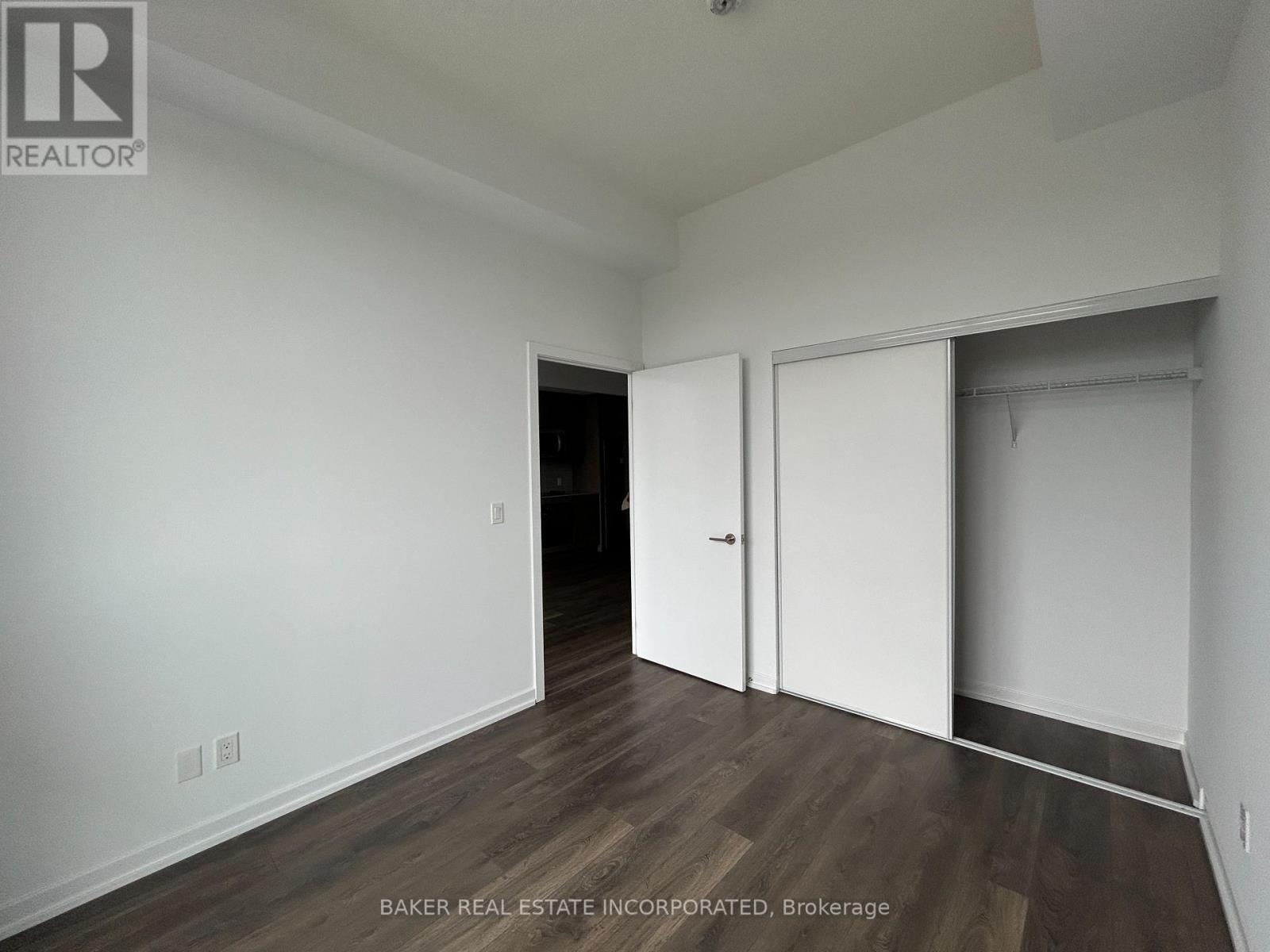 Photo 10 of 216 36 Forest Manor Road, Toronto ON