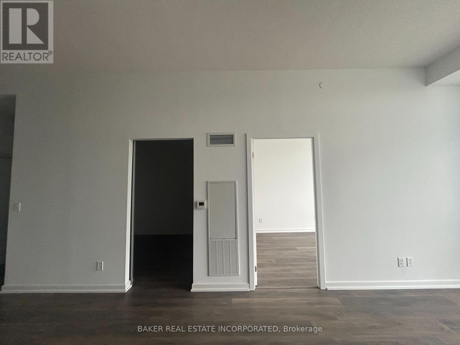 Photo 26 of 216 36 Forest Manor Road, Toronto ON