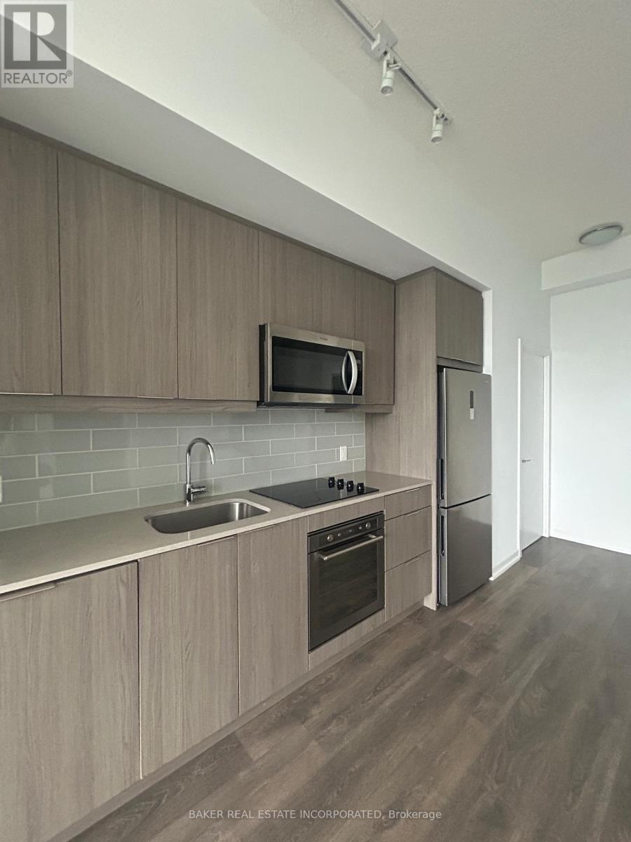 Photo 31 of 216 36 Forest Manor Road, Toronto ON