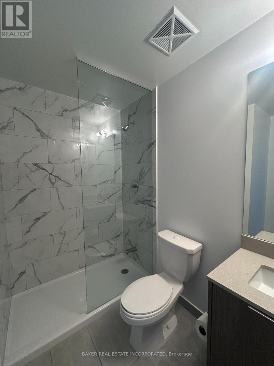 Photo 2 of 216 36 Forest Manor Road, Toronto ON