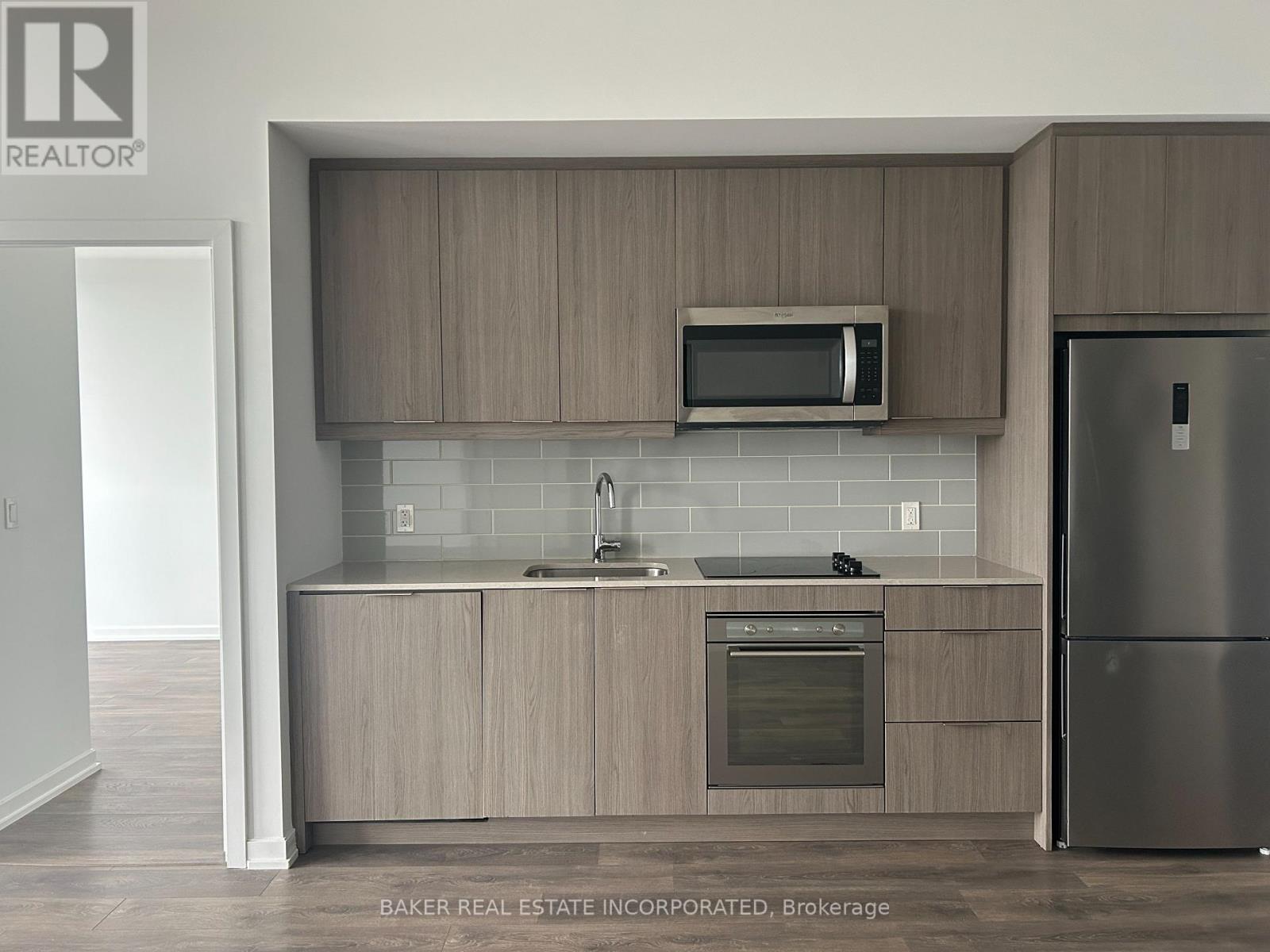 Photo 12 of 216 36 Forest Manor Road, Toronto ON