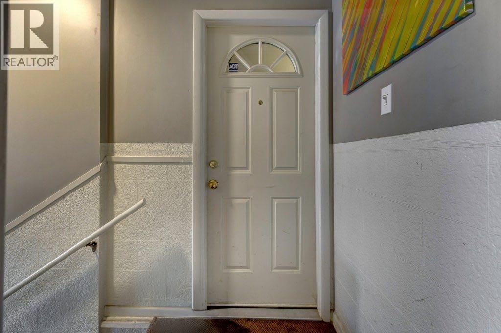 203 43 Avenue SW, Calgary, Alberta