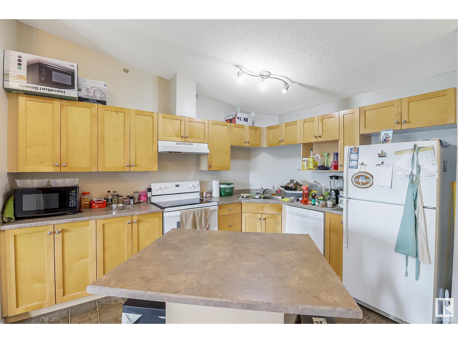 Photo 7 of 415 111 Edwards Dr Sw, Edmonton AB