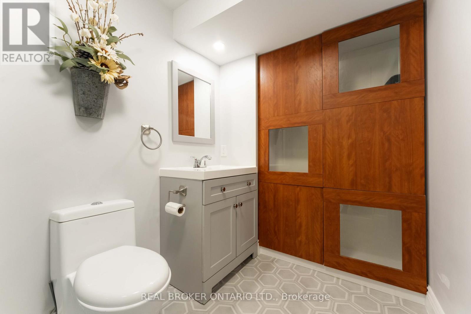 Photo 39 of 373 River Landing Avenue, Ottawa ON