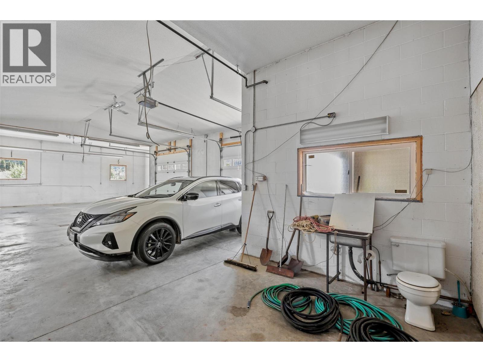 6066 FURRER Road, Kamloops