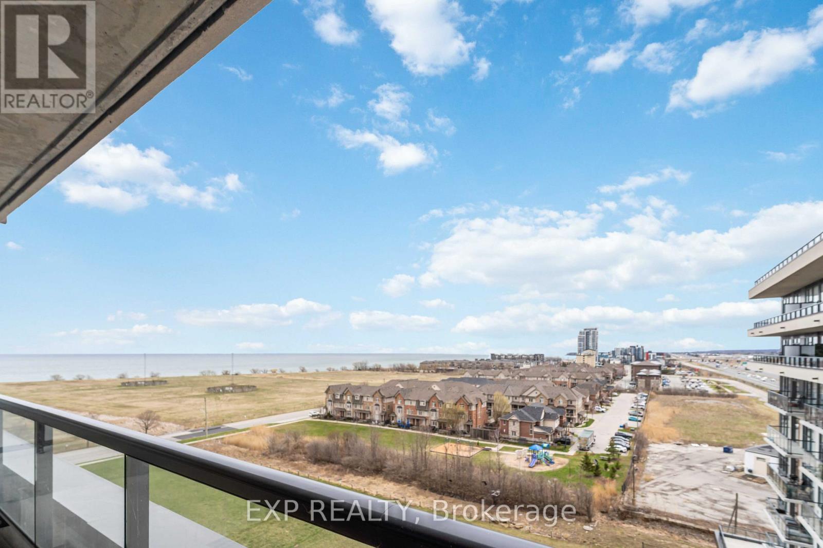 Photo 31 of 807 550 North Service Road, Grimsby ON