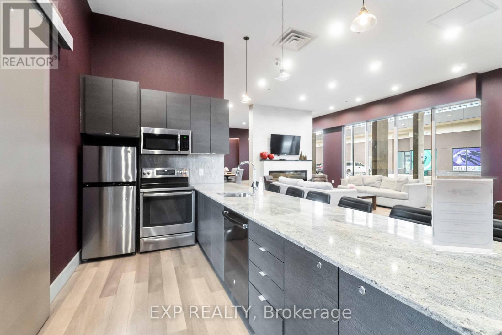 Photo 22 of 807 550 North Service Road, Grimsby ON
