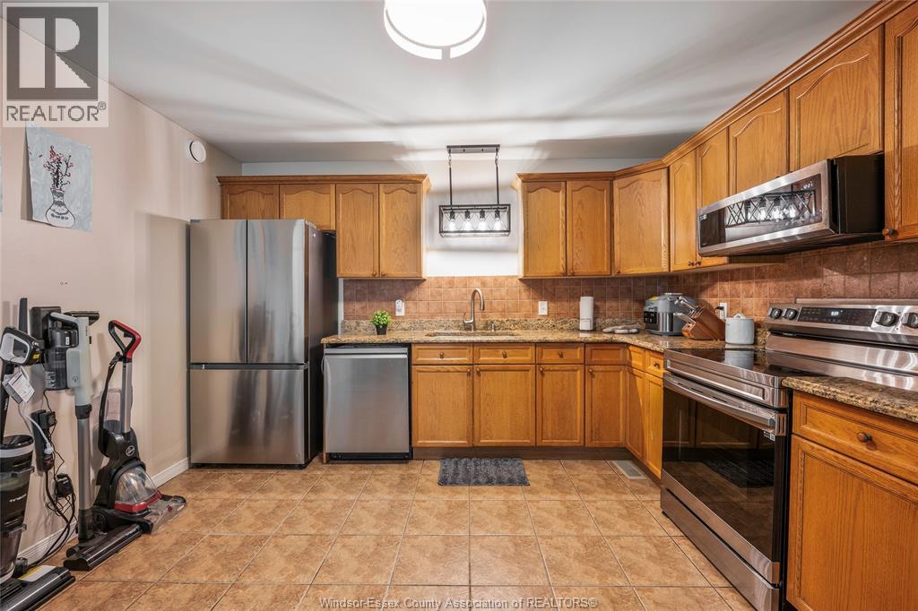 Photo 6 of 4574 Tumbleweed Crescent, Windsor ON