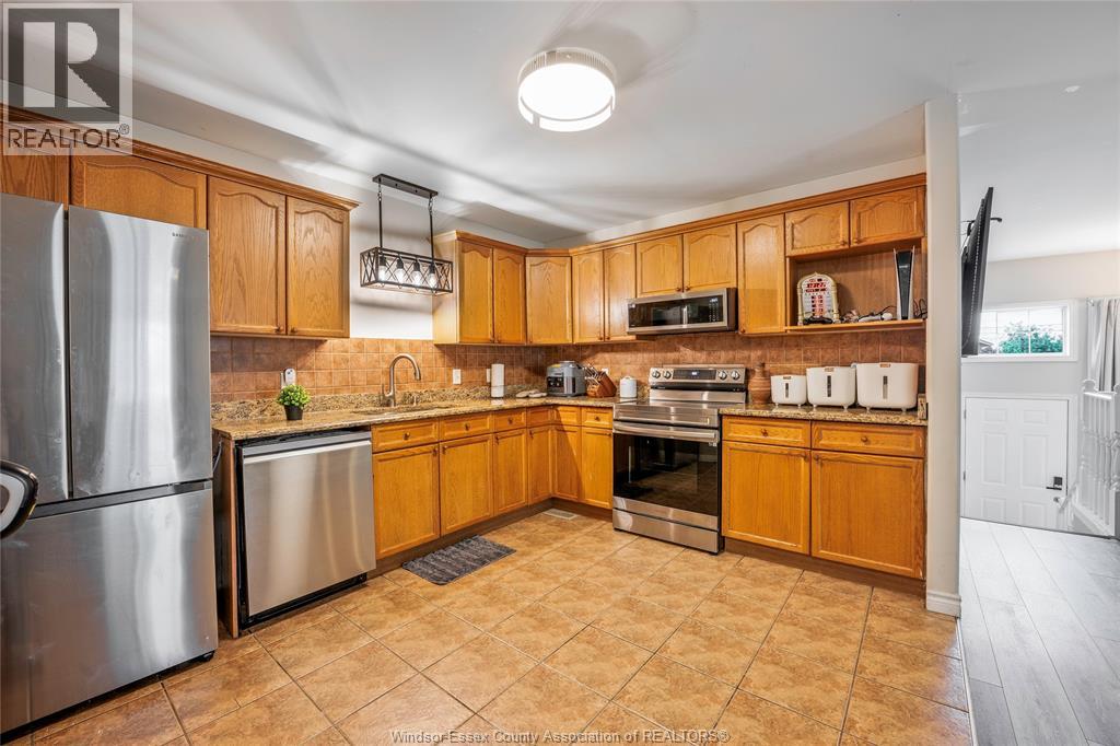 Photo 26 of 4574 Tumbleweed Crescent, Windsor ON