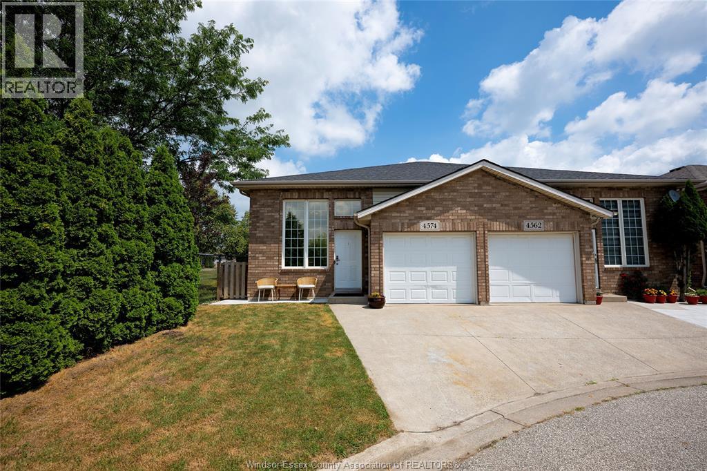 Photo 19 of 4574 Tumbleweed Crescent, Windsor ON