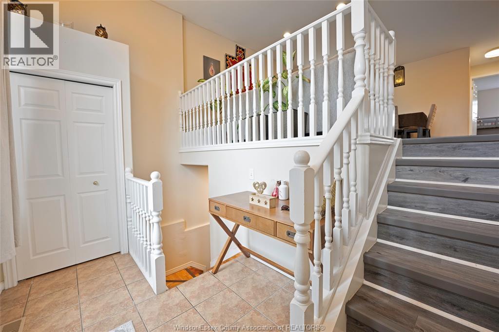 Photo 33 of 4574 Tumbleweed Crescent, Windsor ON