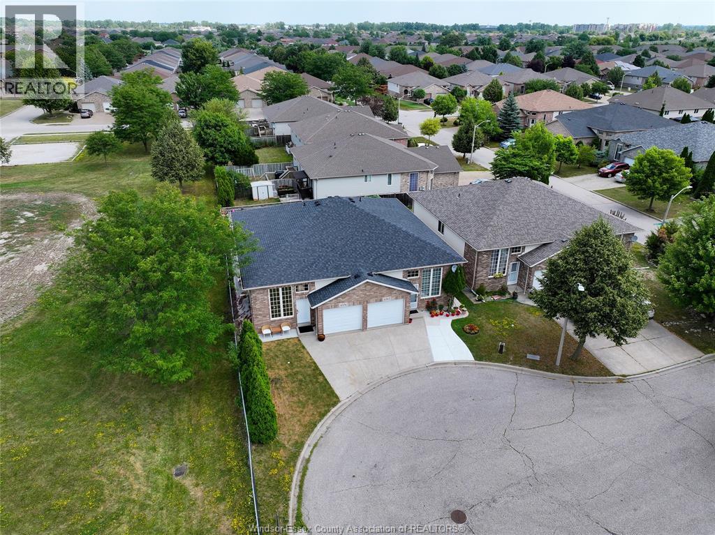 Photo 30 of 4574 Tumbleweed Crescent, Windsor ON