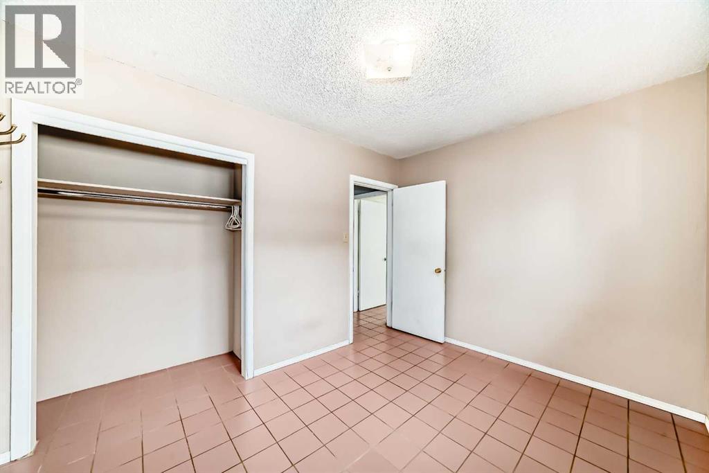 Single Family House Bungalow for Sale in   Avenue NW Bowness Calgary 