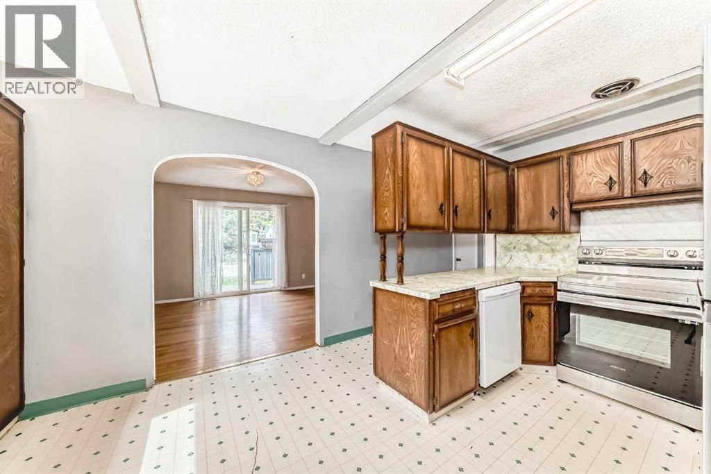 Single Family House Bungalow for Sale in   Avenue NW Bowness Calgary 