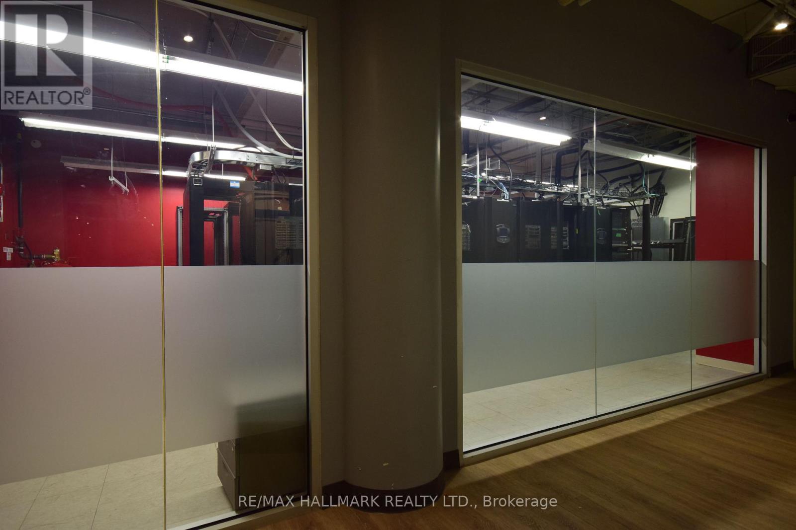 Photo 6 of 400 A 100 Broadview Avenue, Toronto ON