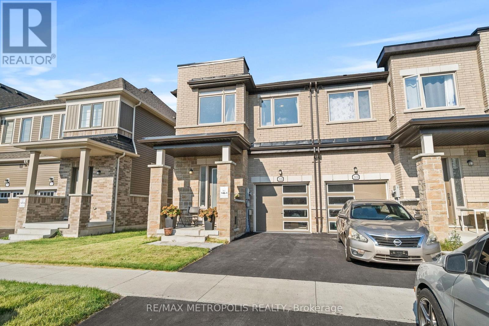 Photo 4 of 2028 Verne Bowen Street, Oshawa ON