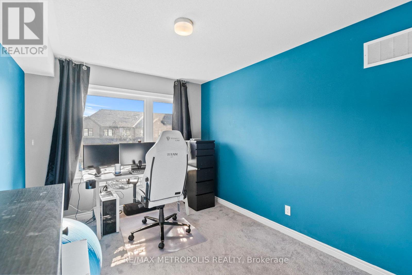 Photo 5 of 2028 Verne Bowen Street, Oshawa ON