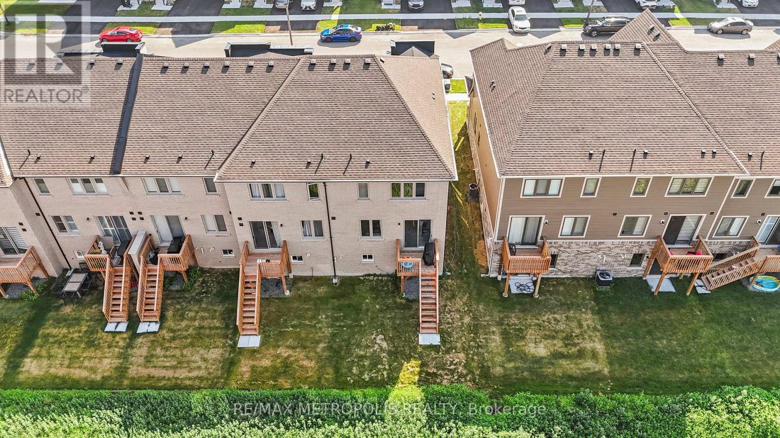 Photo 2 of 2028 Verne Bowen Street, Oshawa ON
