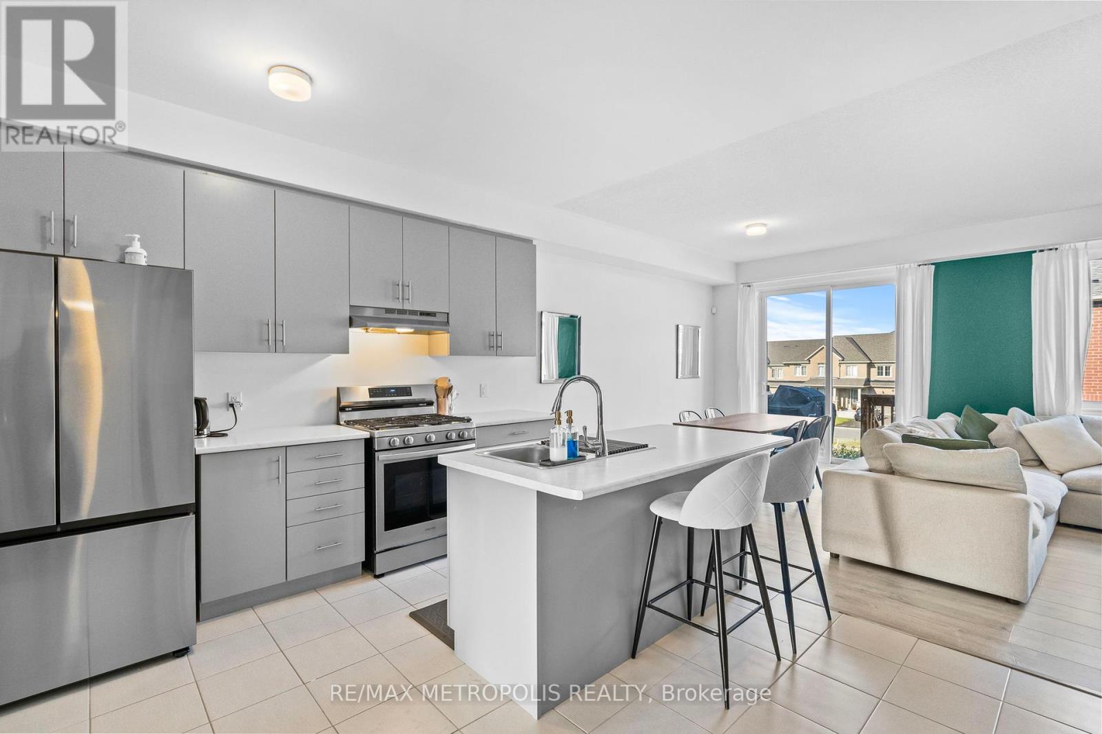 Photo 14 of 2028 Verne Bowen Street, Oshawa ON