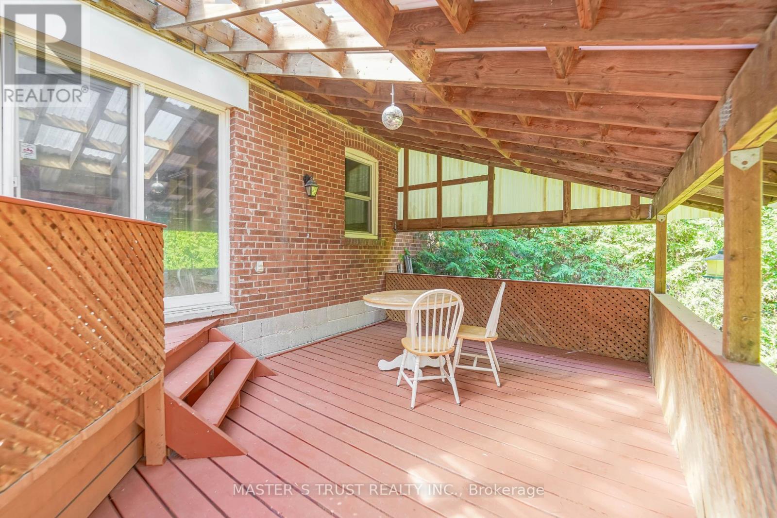 Photo 6 of 10 Valerie Road, Toronto ON