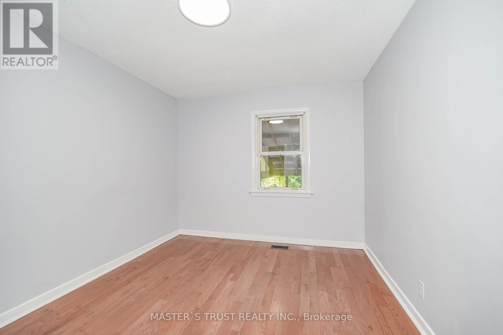Photo 19 of 10 Valerie Road, Toronto ON