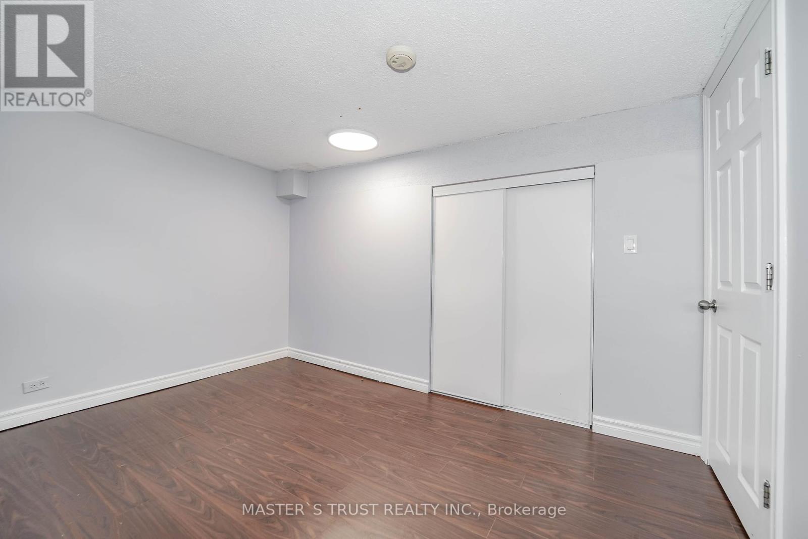 Photo 18 of 10 Valerie Road, Toronto ON