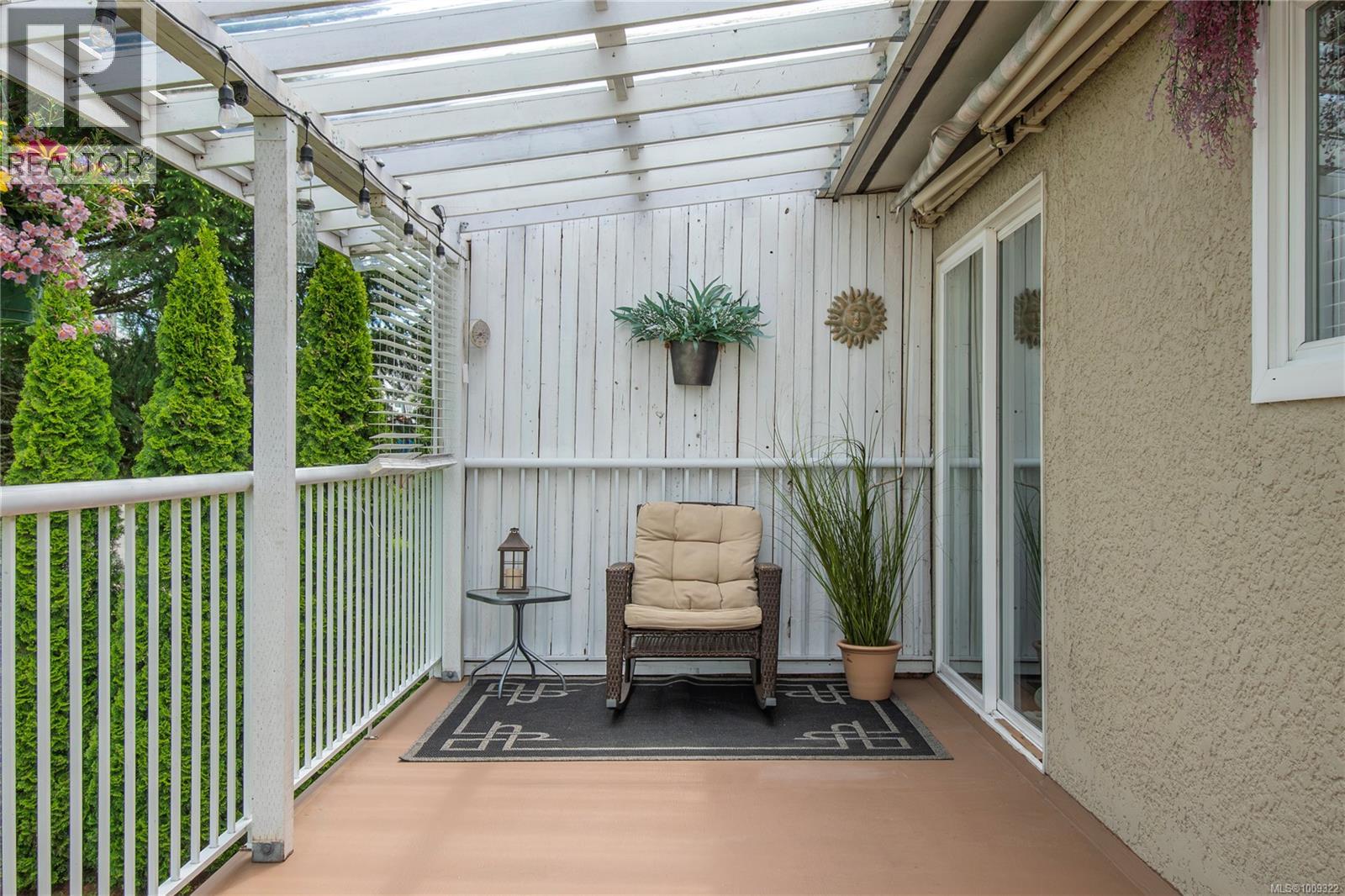 Photo 15 of 183 Dogwood St S, Campbell River BC
