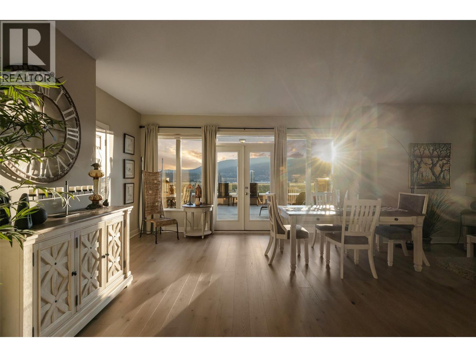 Photo 4 of 1160 Bernard Avenue Unit 1109, Kelowna BC