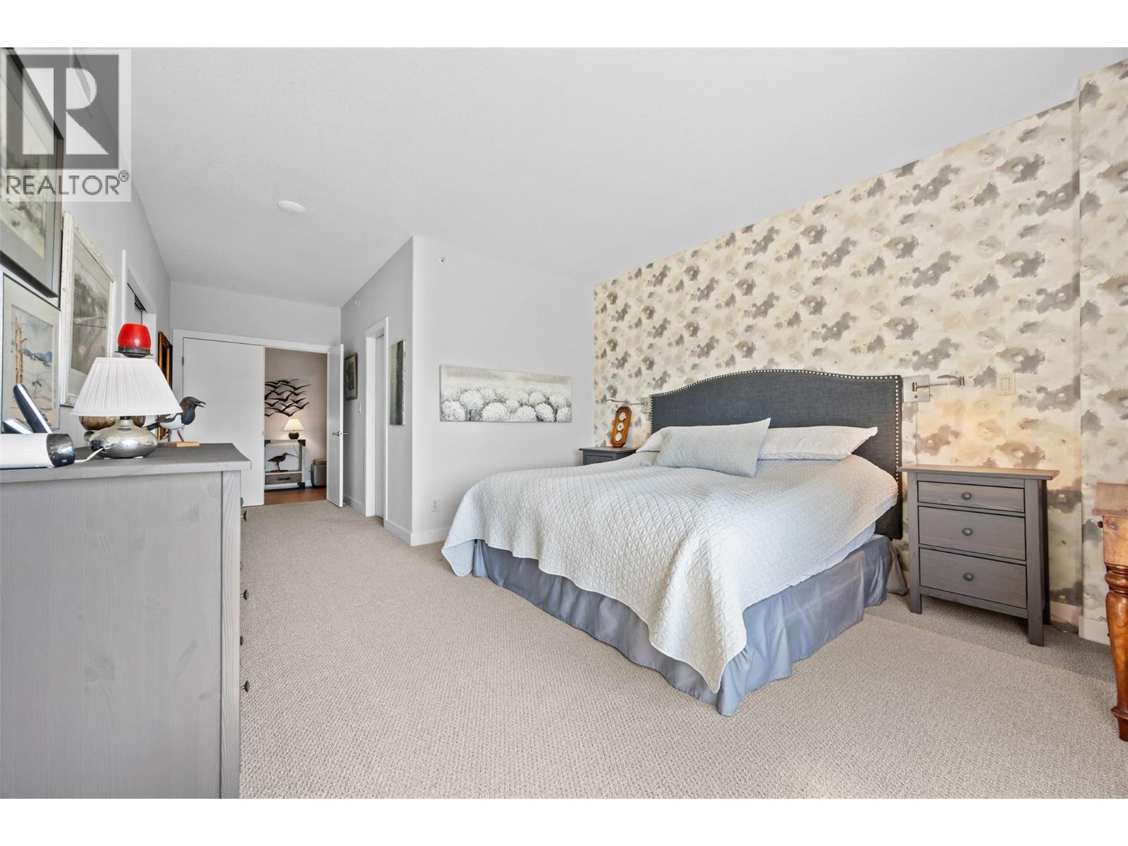 Photo 39 of 1160 Bernard Avenue Unit 1109, Kelowna BC