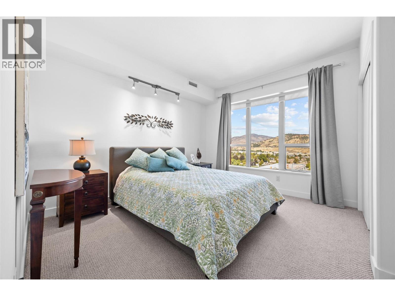 Photo 15 of 1160 Bernard Avenue Unit 1109, Kelowna BC
