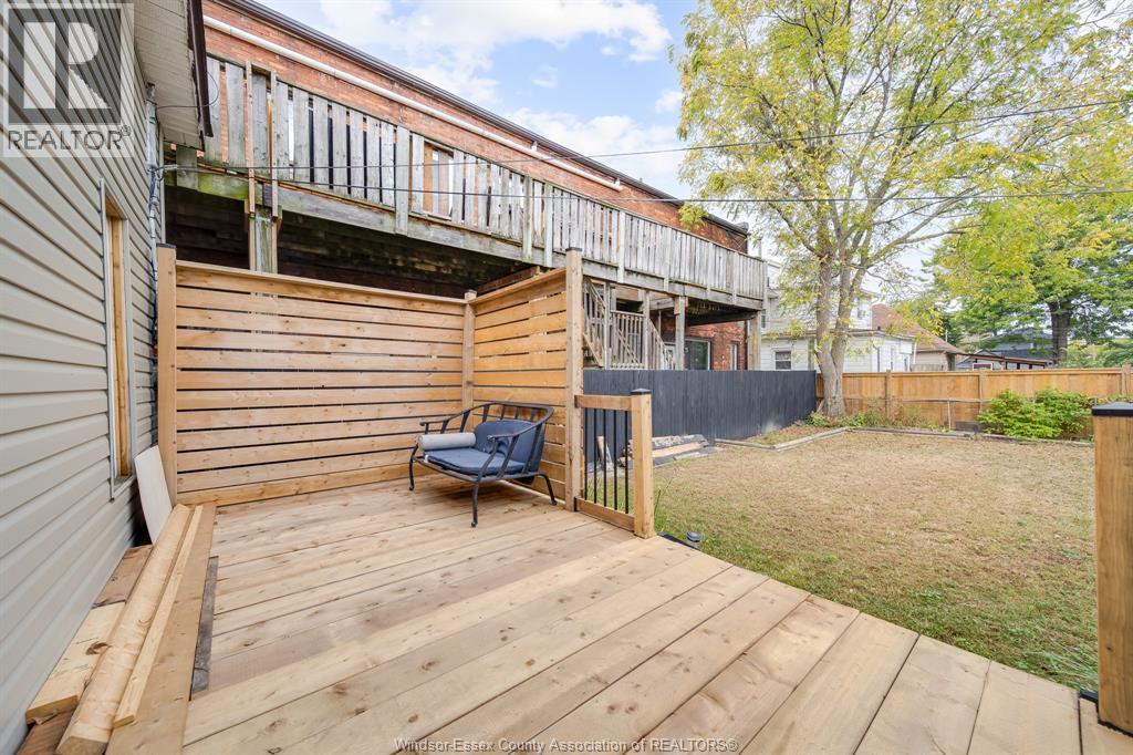 Photo 12 of 1018 Cataraqui Street, Windsor ON