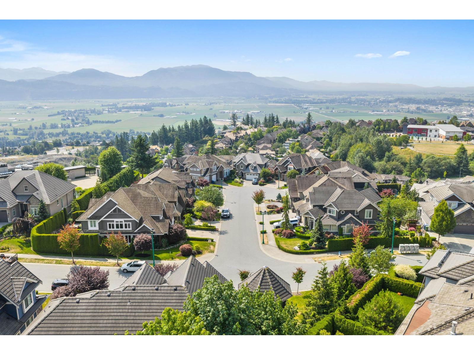 Photo 6 of 2662 Larkspur Court, Abbotsford BC