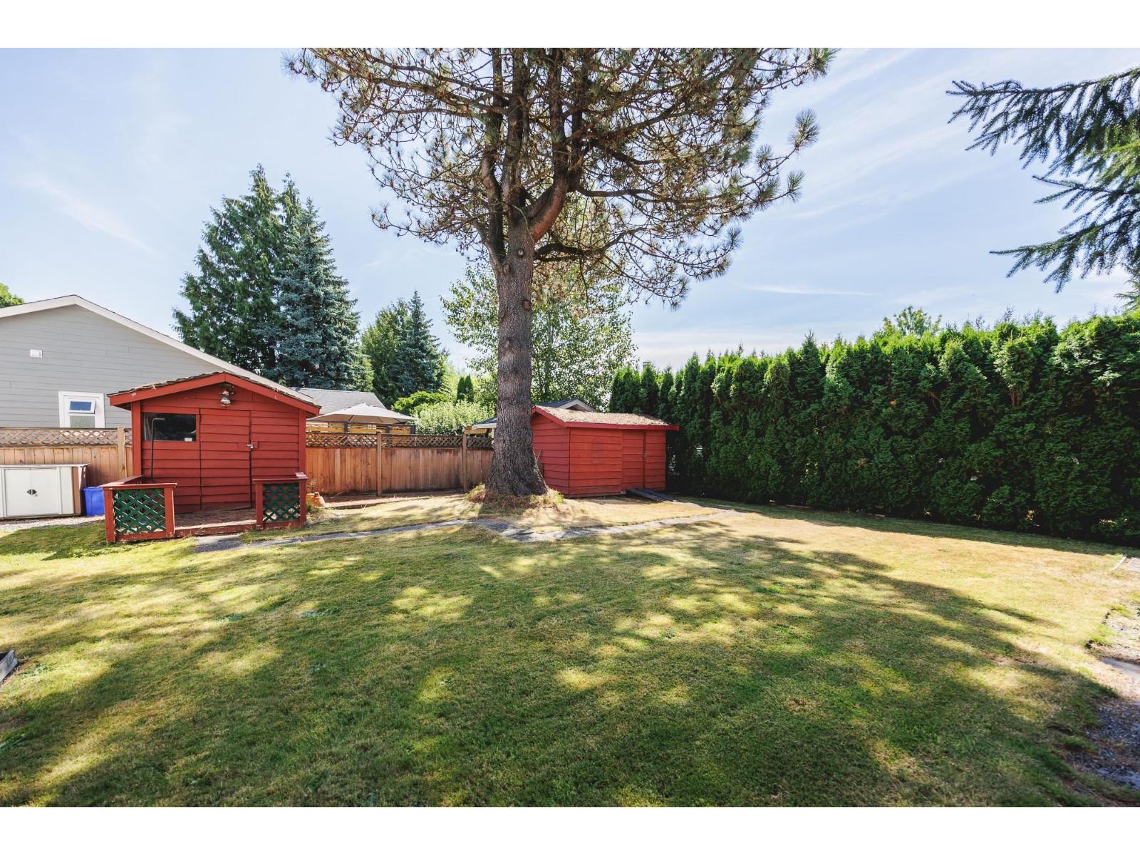 Photo 33 of 17384 61 A Avenue, Surrey BC