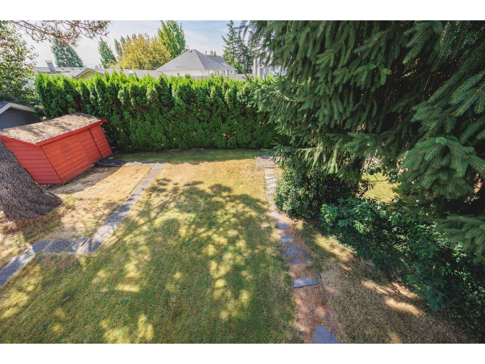 Photo 6 of 17384 61 A Avenue, Surrey BC