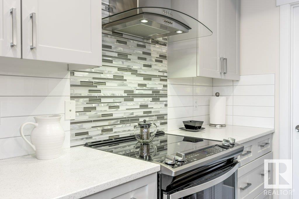 Photo 14 of 2140 Koshal Wy Sw, Edmonton AB