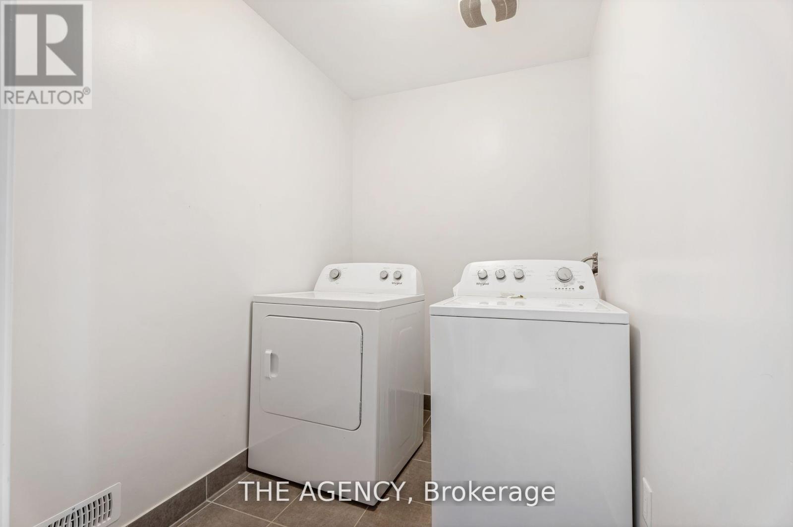 Photo 3 of 42 570 Linden Drive, Cambridge ON