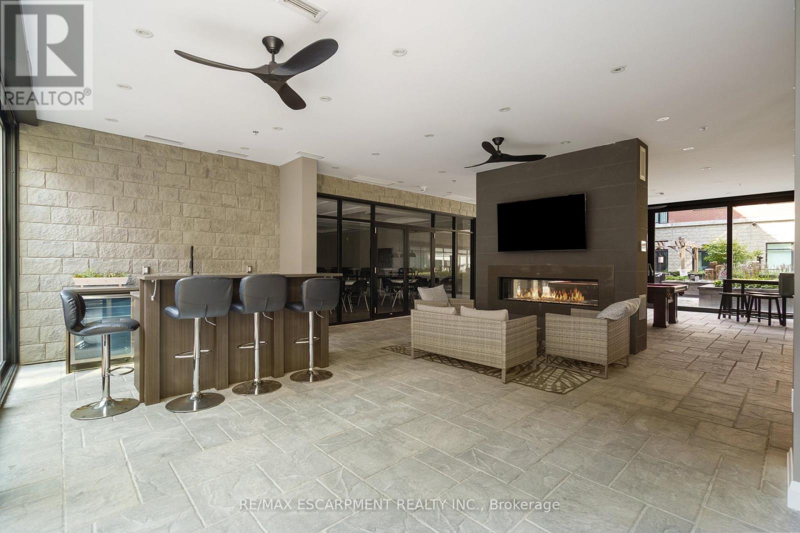 Single Family House for Sale in    REDFERN AVENUE Hamilton (Mountview) 