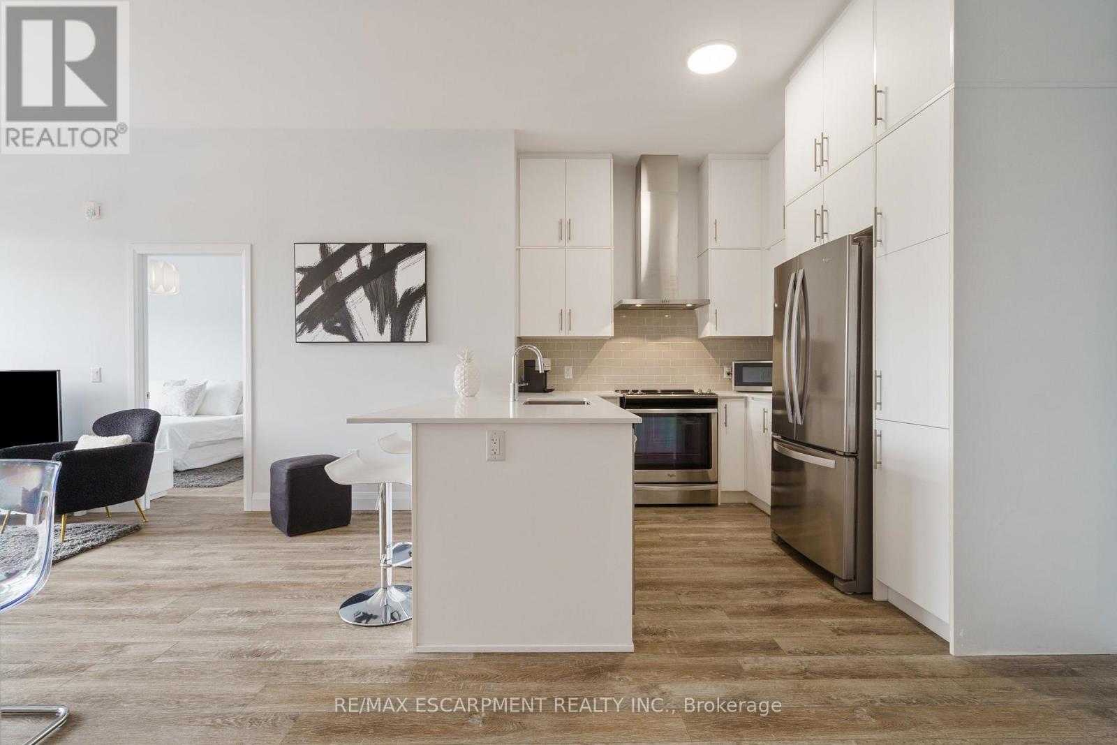 Single Family House for Sale in    REDFERN AVENUE Hamilton (Mountview) 