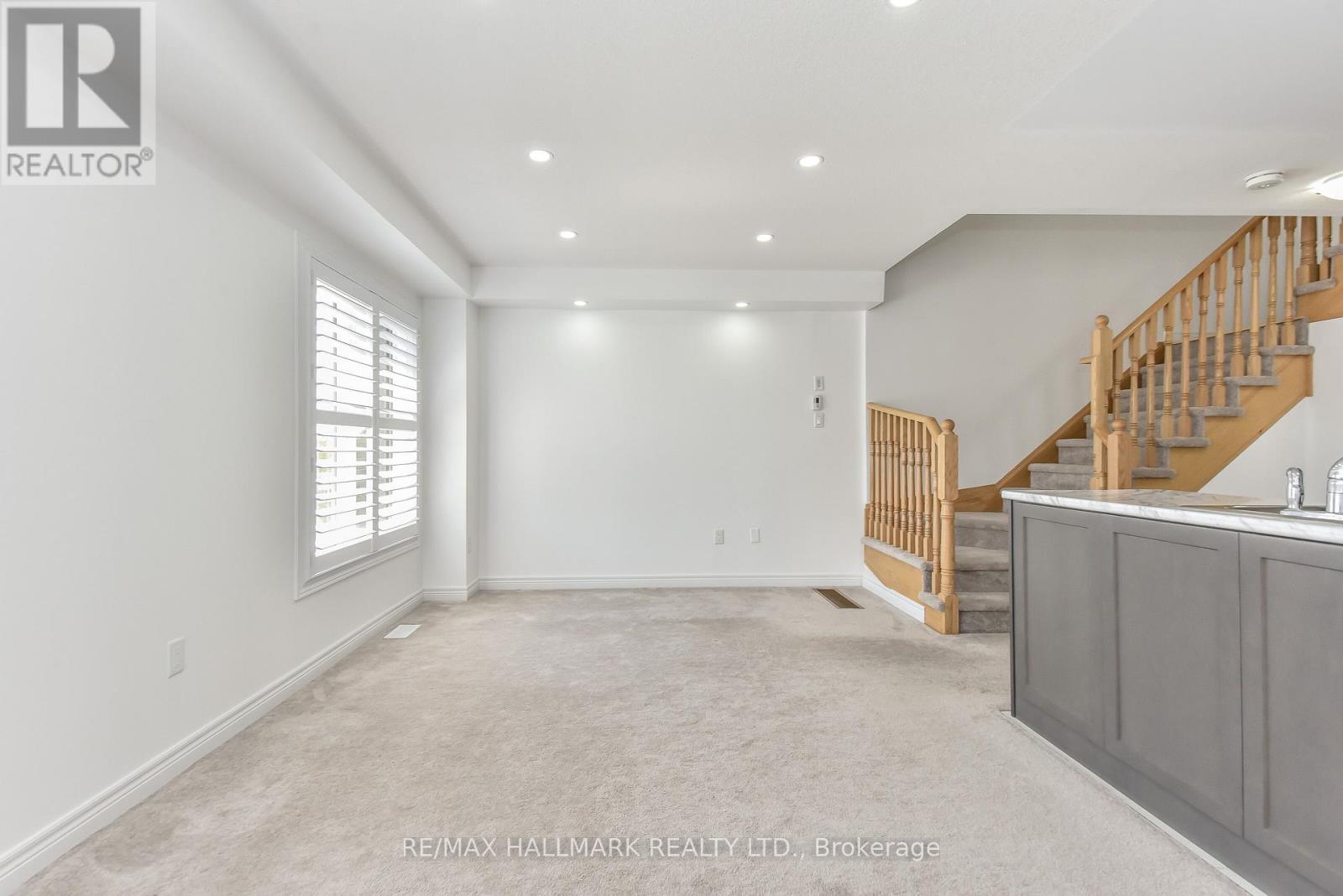 Photo 24 of 14 740 Linden Drive, Cambridge ON