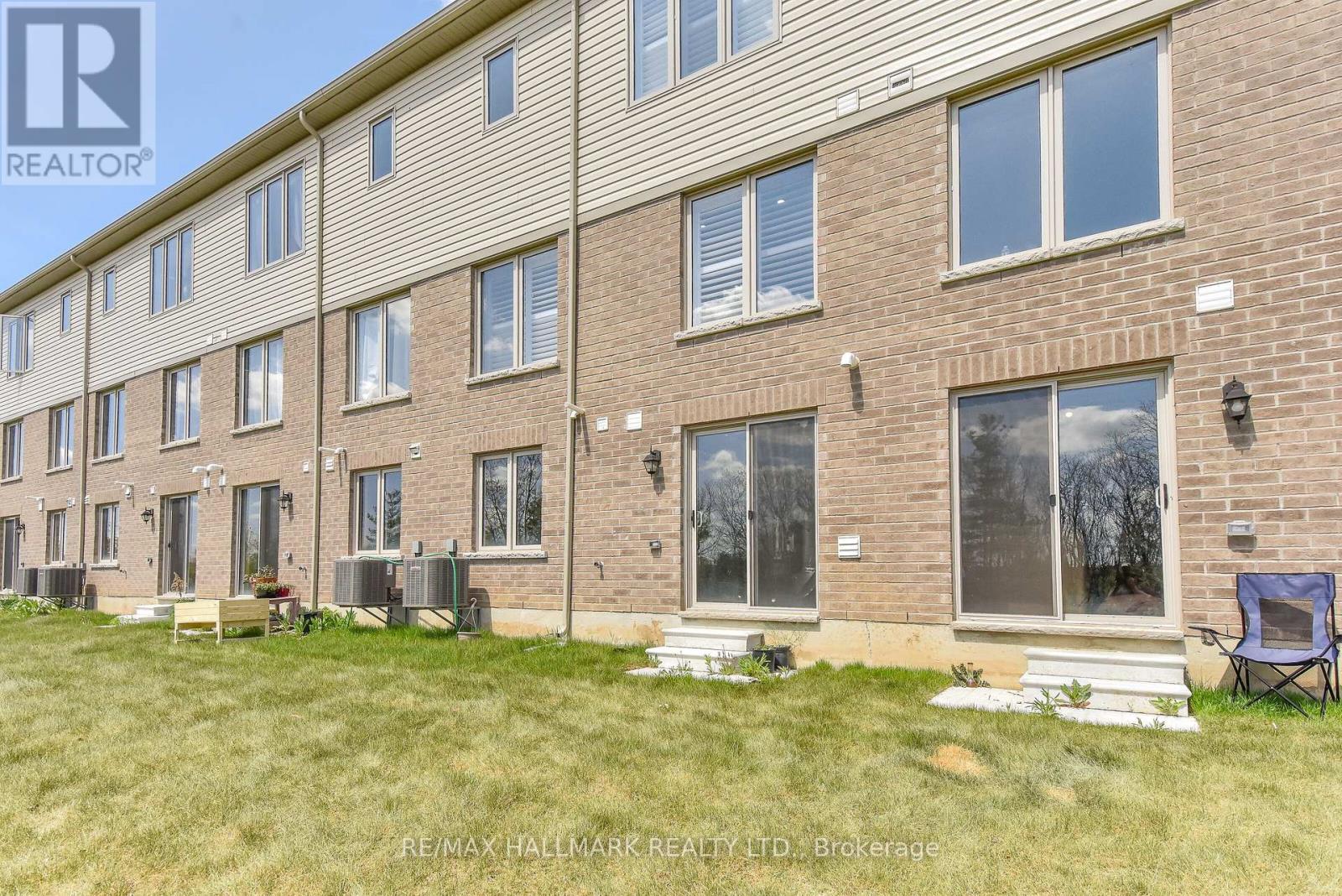 Photo 30 of 14 740 Linden Drive, Cambridge ON