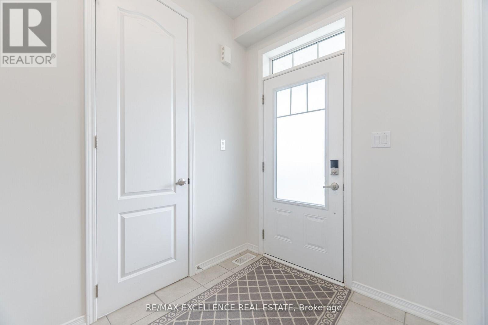 Photo 40 of 53 Oaktree Drive, Haldimand ON