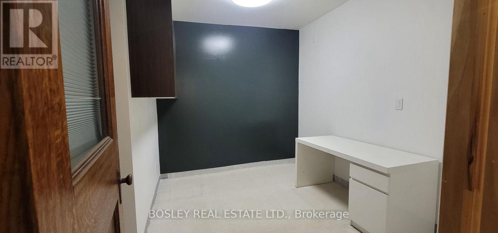 Photo 17 of 1075 Queen Street, Toronto ON