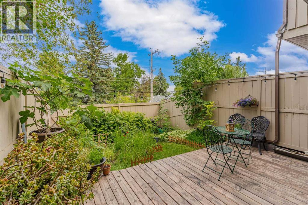 Single Family House for Sale in #   Avenue NW Huntington Hills Calgary 