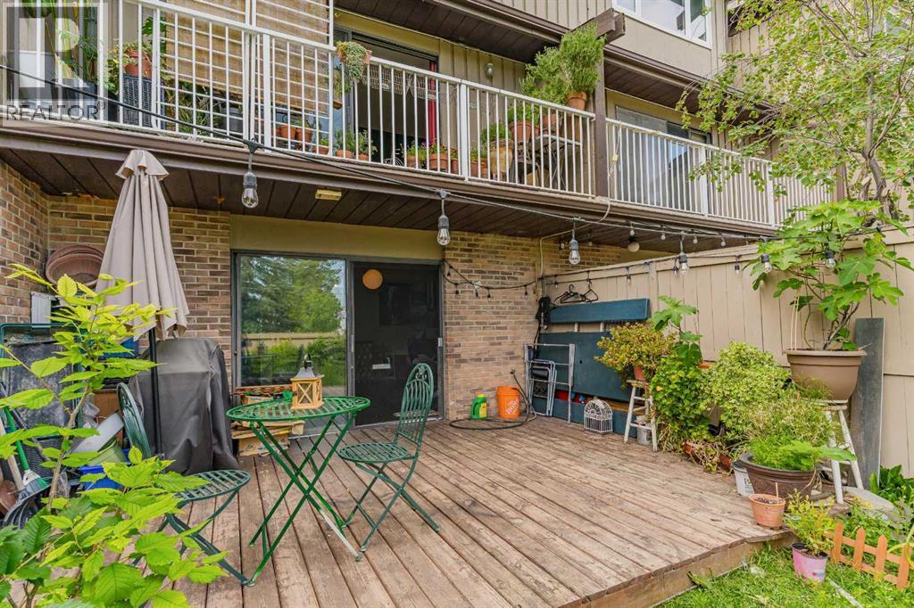 Single Family House for Sale in #   Avenue NW Huntington Hills Calgary 