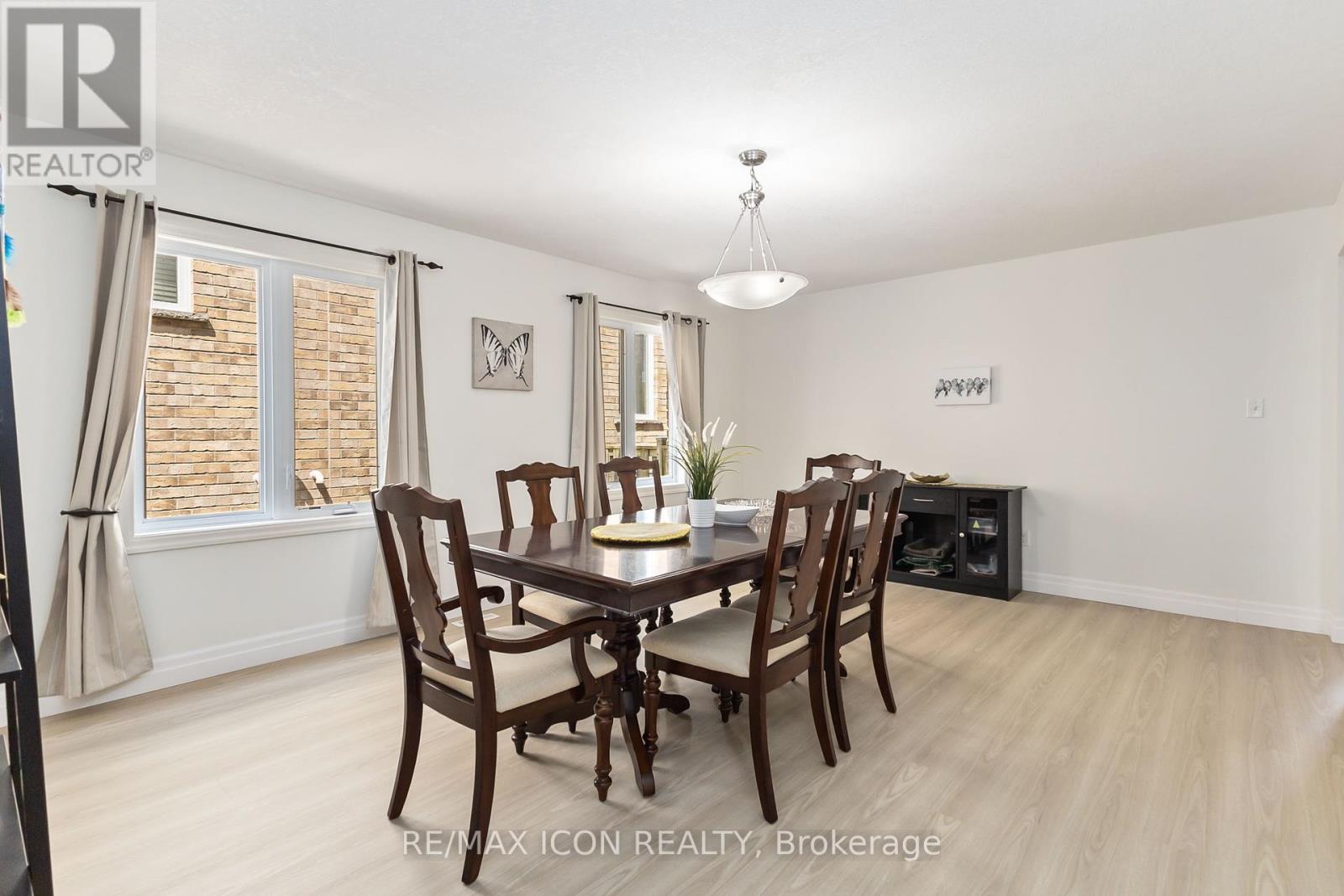Photo 14 of 3190 Pomeroy Lane, London South ON