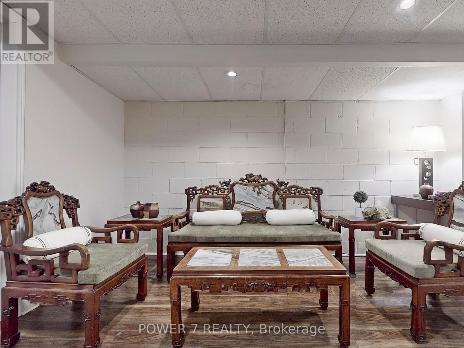 Photo 38 of 26 Suncrest Boulevard, Markham ON