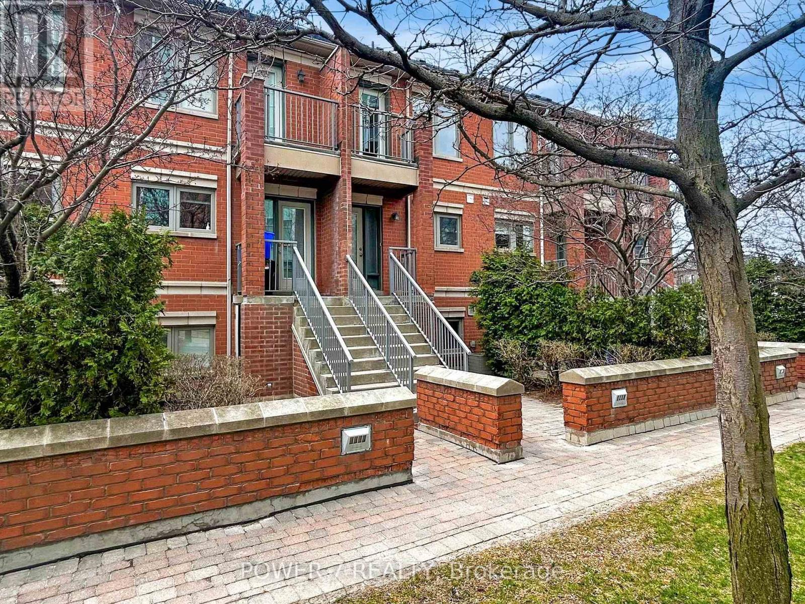 Photo 45 of 26 Suncrest Boulevard, Markham ON